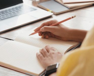 Expert Help vs Self-Study Why Students Choose Tutoriffic_11zon (1)